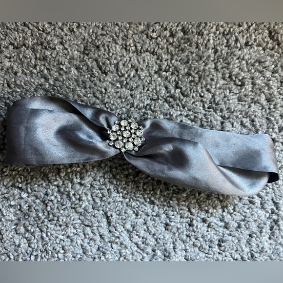 Silver Satin Headband - Picture 5 of 6